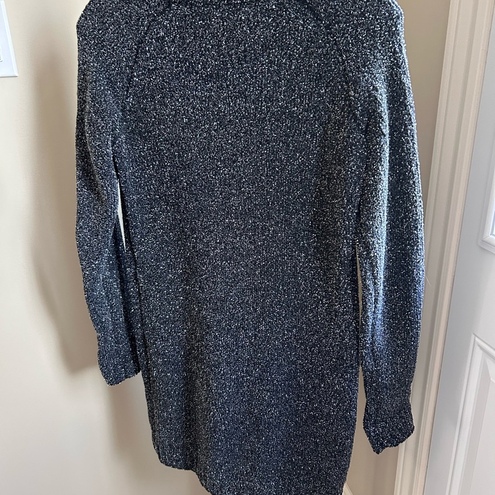 Ladies sweater. - Picture 4 of 5